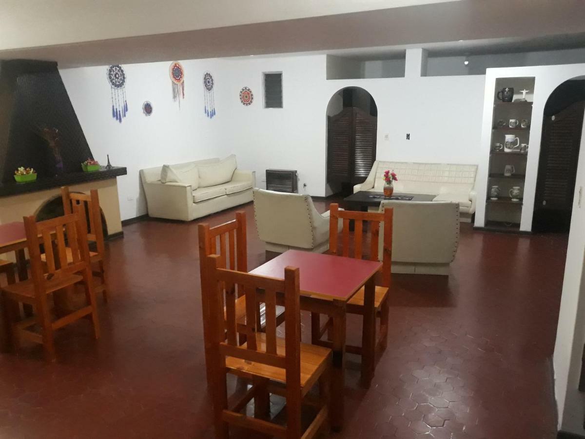 Tu Hostel San Miguel de Tucumán Exterior foto